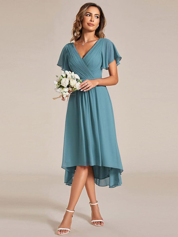 Stilvolles Türkises Damen Abendkleid, Vokuhila-Design, A-Linie, Midi-Länge; glamourös für Feste.