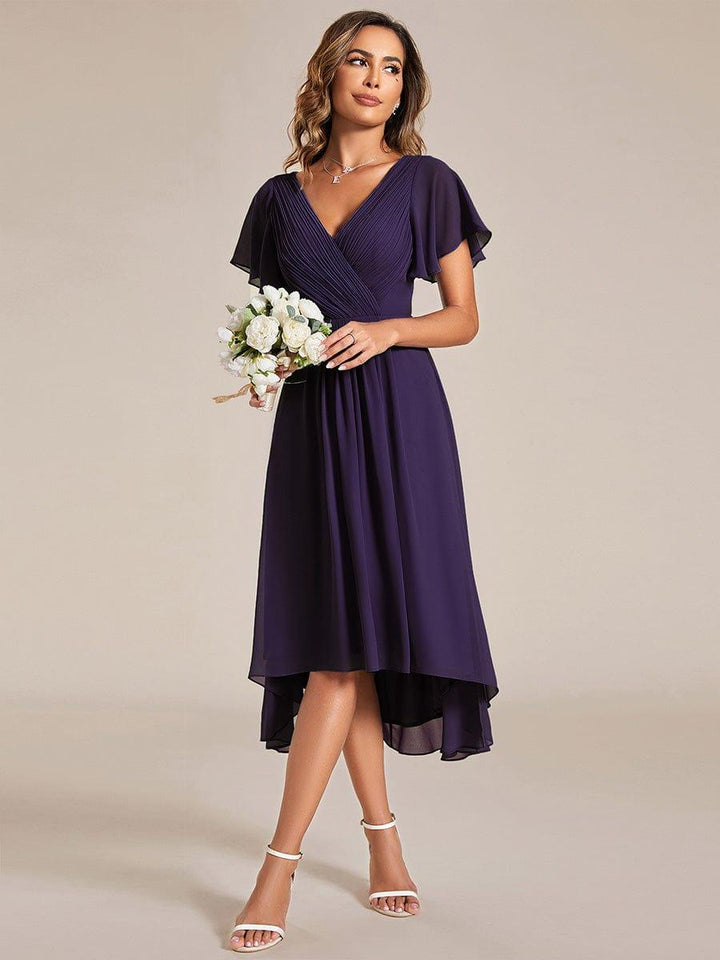 Stilvolles Magenta Damen Abendkleid, Vokuhila-Design, A-Linie, Midi-Länge; glamourös für Feste.