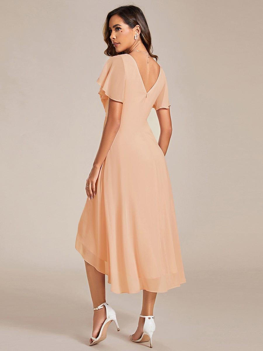 Glamouröses Türkises Vokuhila Abendkleid, figurschmeichelnde A-Linie und Empire-Taille; festlich.