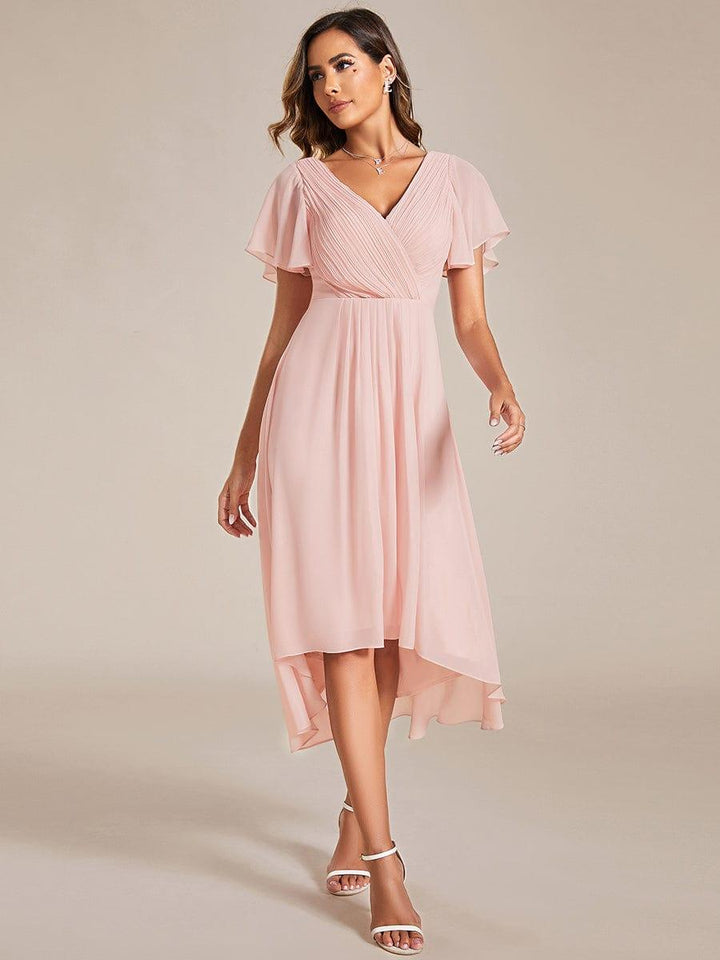 Hellblaues Vokuhila Abendkleid für Damen, elegant & festlich für Hochzeiten oder besondere Anlässe.