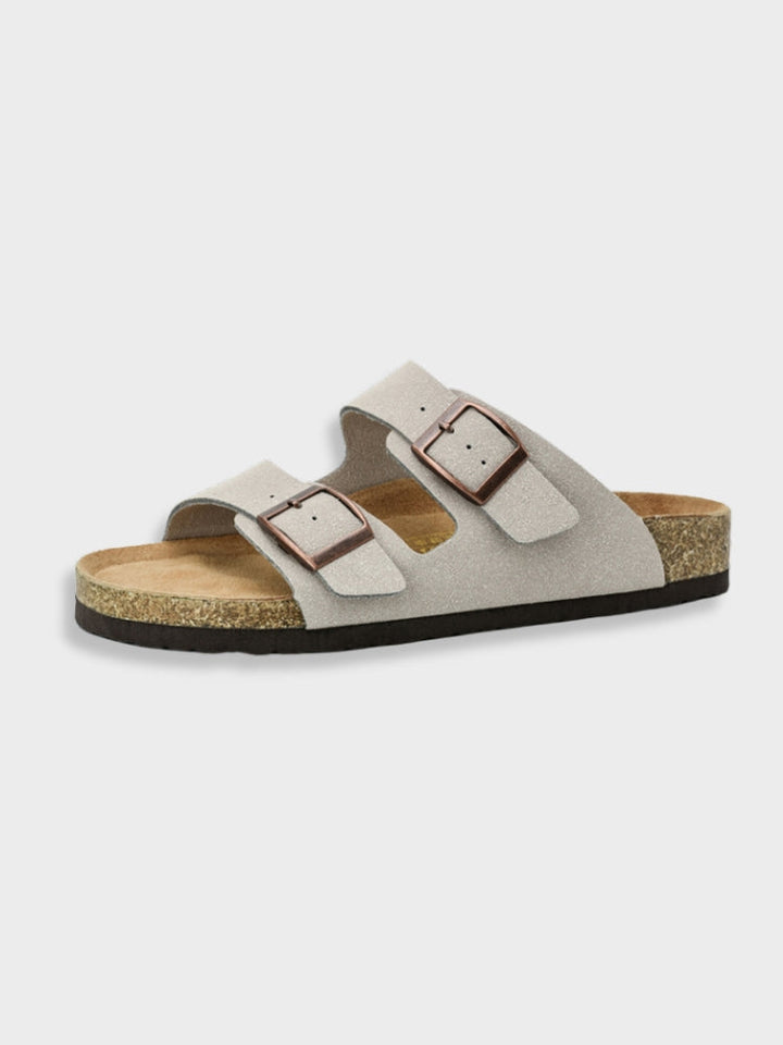 Bequeme Herren-Pantoffeln im Arizona-Stil mit anatomischem Fußbett. Ideal für entspannte Stunden zu Hause.