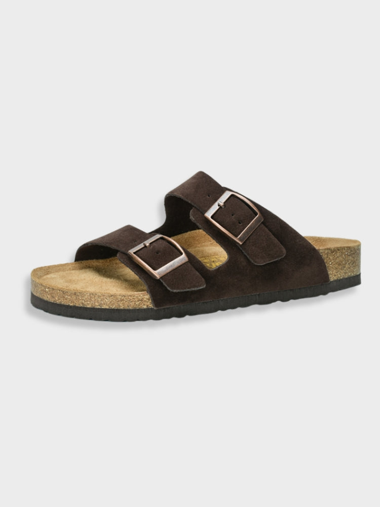 Herren-Hausschuhe mit zwei verstellbaren Riemen im Arizona-Stil. Bequeme, elegante Pantoffeln für den Alltag.