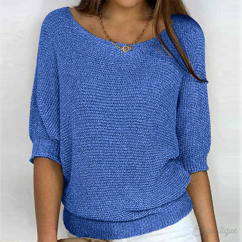 Stilvoller Cross-Knit Damenpullover in sanfter Farbe, kombinierbar für Wintermode & lässige Eleganz.