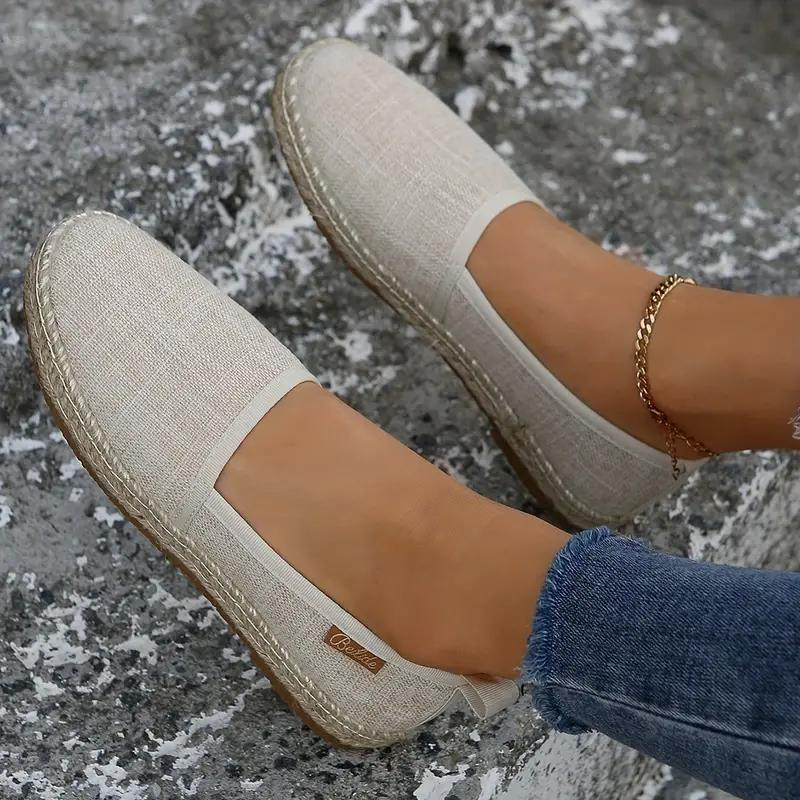 Glitzernde Damen Espadrilles, leicht und bequem, ideal für den Sommerurlaub. Elegante Slip-on Sommerschuhe.