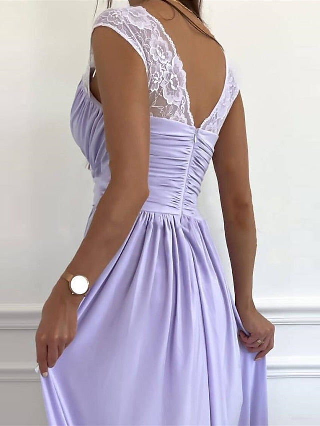 Bodentiefes Cocktailkleid für Damen, schick & elegant, perfekt für festliche Feste.