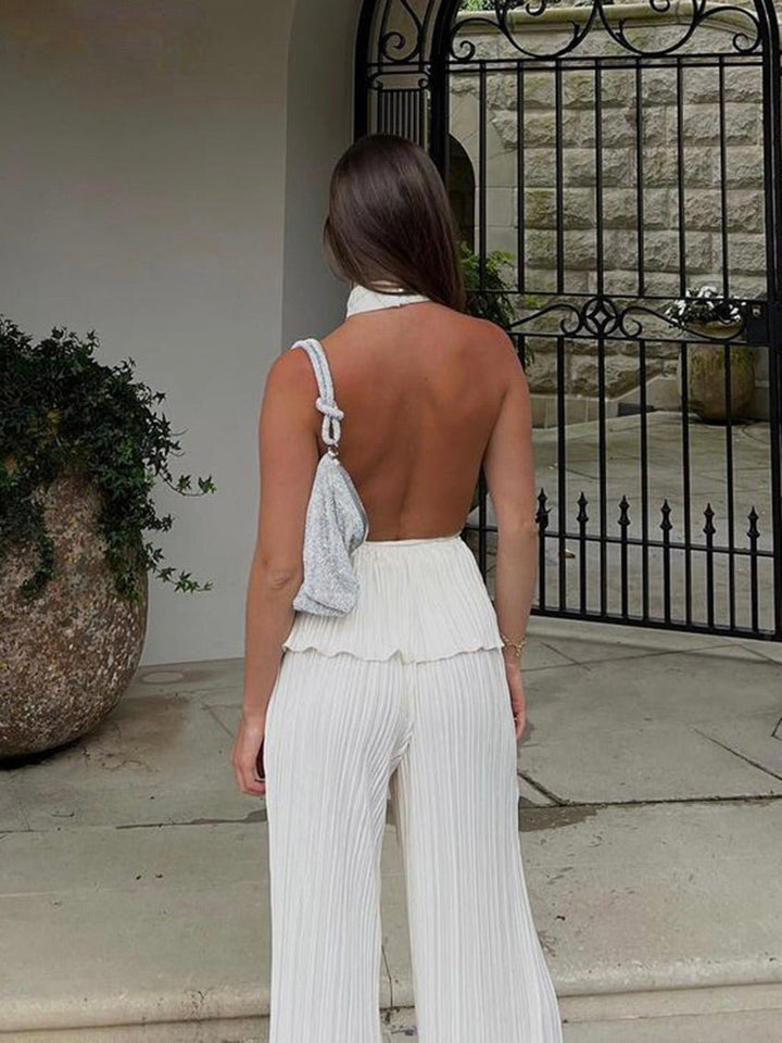 Leichtes Damen Sommer-Lounge-Set, elegant & chic. Bequemer Zweiteiler mit Neckholder und fließender weiter Hose für Reise.