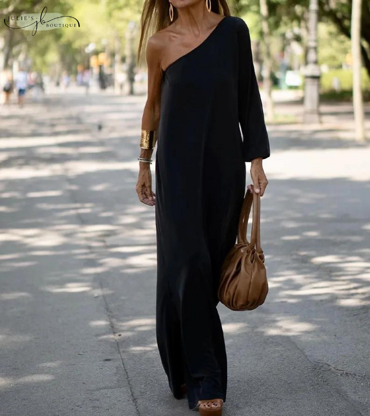 Feminines Damen Maxikleid in Schwarz, fließend und elegant. Ideales Sommer- und Abendkleid mit viel Bewegungsfreiheit.
