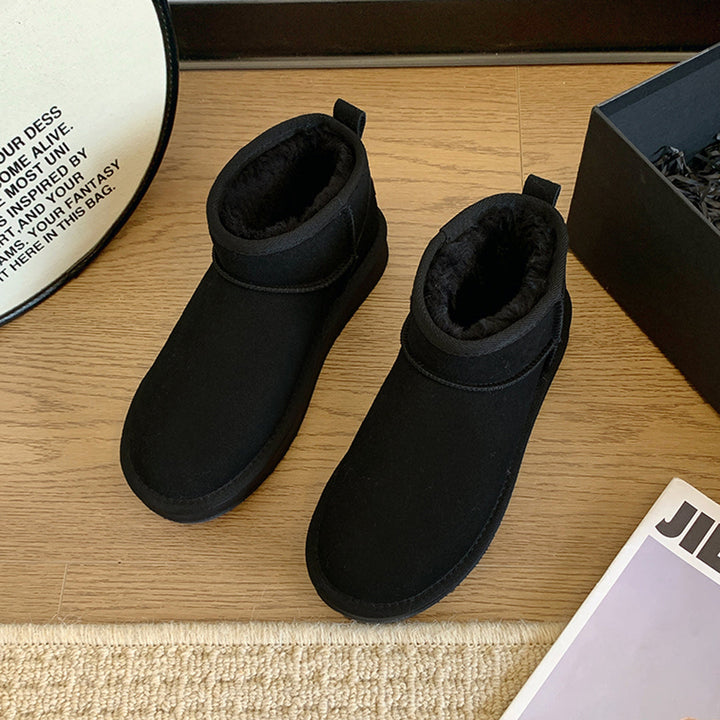 Bequeme, gefütterte Damen Winterstiefel für warme Füße im Winter; wasserdicht & modisch.