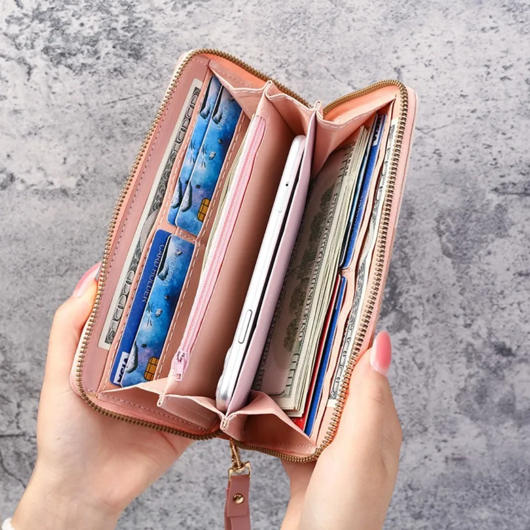 Damen Portemonnaie, lange Form mit auffälligem geometrischem Design. Perfektes Kartenetui und stylisches Accessoire.