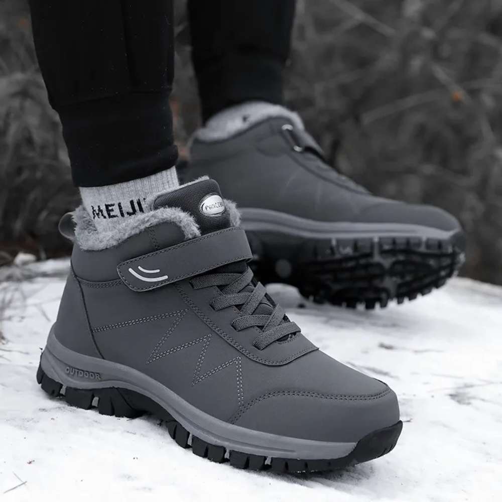Vielseitige Unisex Herbst- & Winterstiefel, warm, rutschfest für Spaziergänge im Schnee.