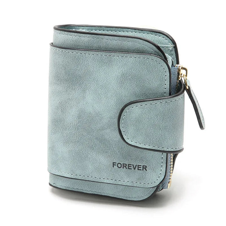 Stilvolles Damen Portemonnaie, kurze Geldbörse mit elegantem Design und smarter Organisation.