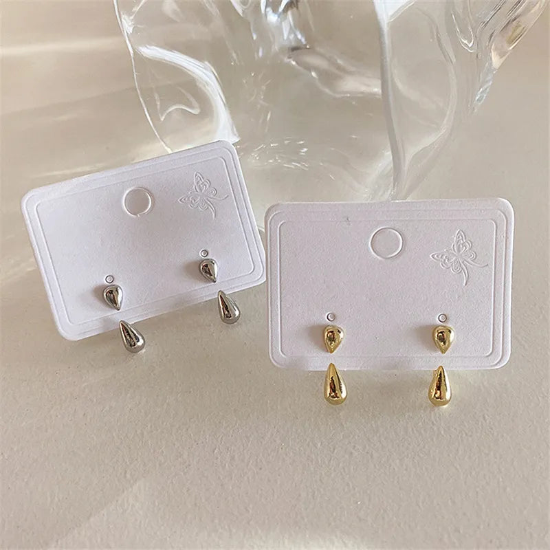 Funkelnde Wassertropfen Damenohrringe als perfektes Schmuckgeschenk. Zeitloser, eleganter Modeschmuck.