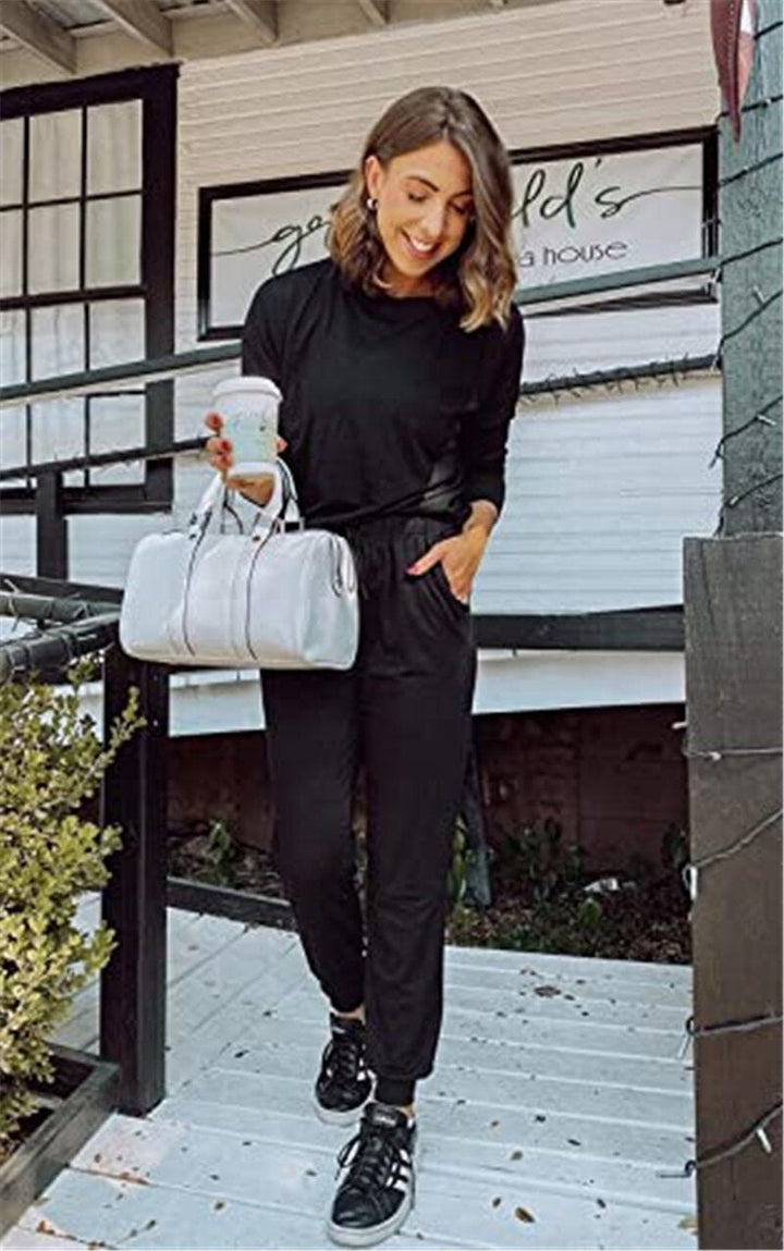 Moderner Damen Loungewear Anzug, 2-Teiler Set, ideale Freizeitkleidung für Komfort und Stil.