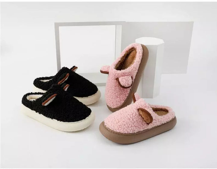 Gemütliche Winterpantoffeln, unisex, für Damen und Herren, warmer Komfort für kalte Tage.