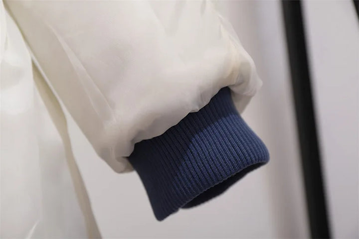 Stilvolle Damen Winterjacke Plus Size, lange Puffer-Form, ideal für Outdoor.