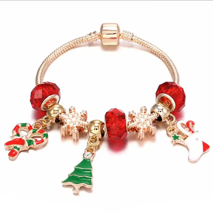 Elegantes Damen Armband mit weihnachtlichen Charms. Festlicher Schmuck für die Winterzeit, ideal als Weihnachtsgeschenk.