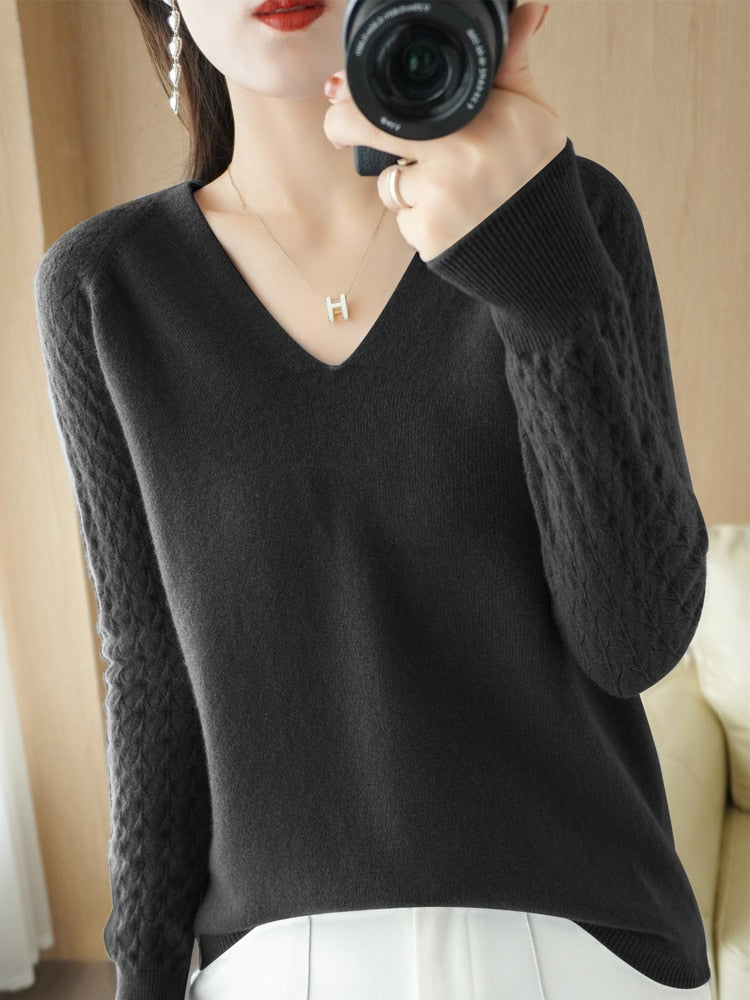 Warmer, kuscheliger Damen Winterpullover aus hochwertigem Strick für kalte Tage.