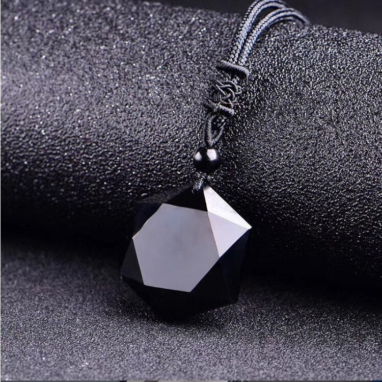Heilende Obsidian Halskette, unisex, mit schützendem Hexagon-Anhänger für Energie & positive Schwingungen.