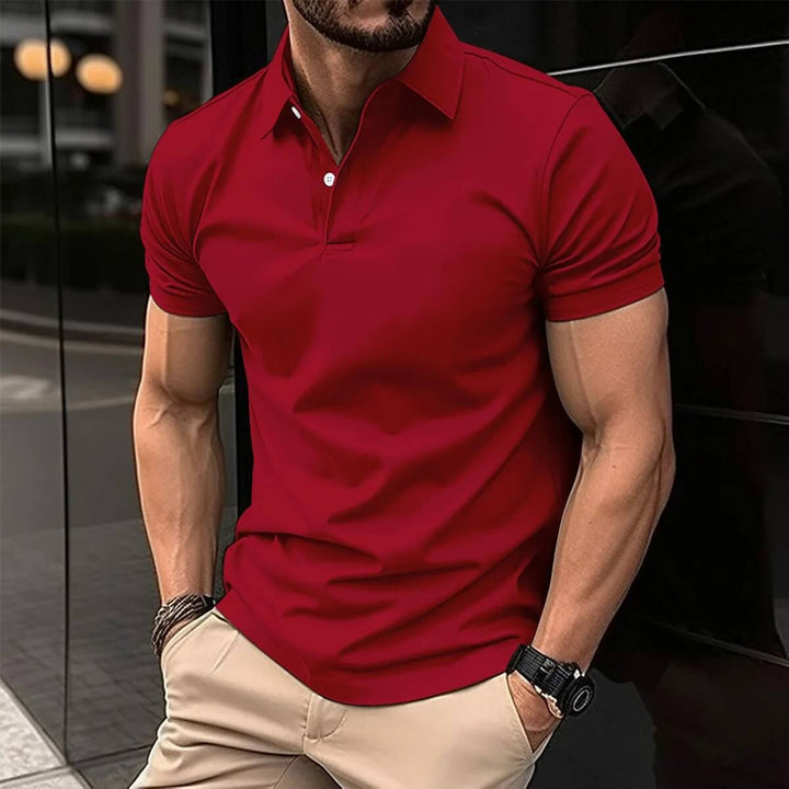 Modernes Herren Poloshirt, kurzärmlig, atmungsaktiv, perfekt für sportliche & elegante Herrenmode.