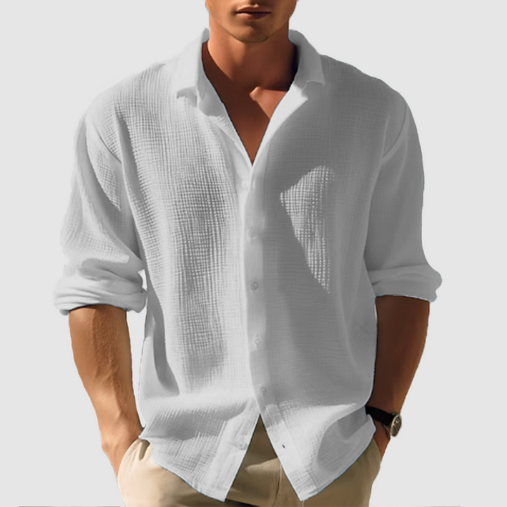 Modernes Freizeithemd für Herren, langarm, mit klassischen Knöpfen – ideal für stilvollen Casual-Look.