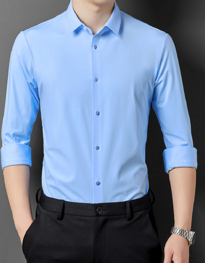 Stylisches Herren-Businesshemd, bügelfrei, atmungsaktiv & mit Stretch. Für eine perfekte Passform.