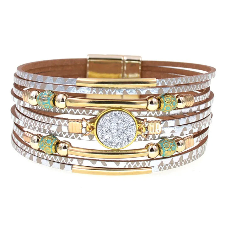 Unisex Boho Wickelarmband. Stylisches Multilayer Armband für Damen & Herren, ideal als Mode-Accessoire.