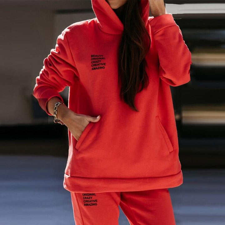 Loungewear Damen Set: Aktiver Herbst-Trainingsanzug mit bequemem Hoodie & Jogginghose. Ideal für Sport & Freizeit.