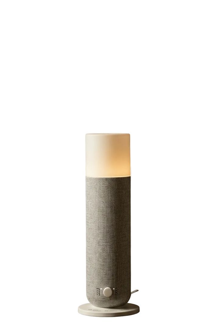 Leiser Aromadiffusor mit sanftem Licht für Entspannung & Wohlbefinden, ideal für Schlafzimmer & Büro.