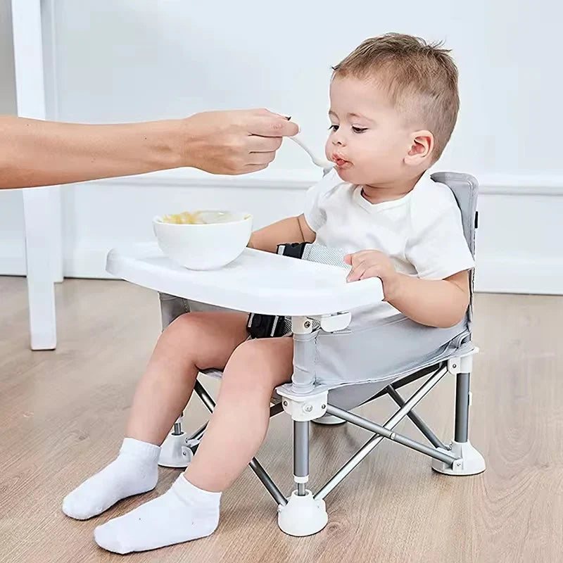 Klappbarer Reisehochstuhl für Babys, ideal für unterwegs. Sicherer, tragbarer Essstuhl für Kinder und Kleinkinder.
