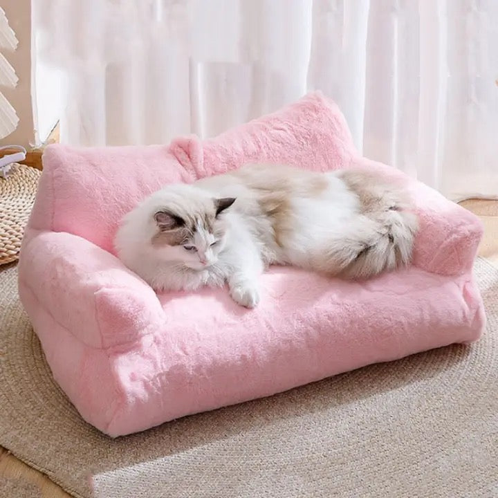 Premium Katzenbett für tiefen Schlaf, kuscheliger Ruheplatz und Haustierbett für höchsten Komfort.