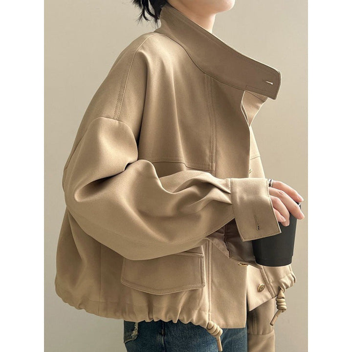 Bequeme & stilvolle Damen Oversize Übergangsjacke. Lässige Eleganz für den Alltag im Frühling & Herbst. Mode.