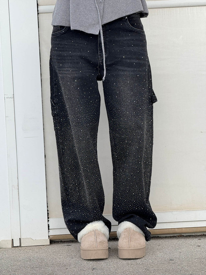 Lässige Baggy Glitzer Jeans für Damen, weite Passform, ideal für einen stylischen Auftritt.