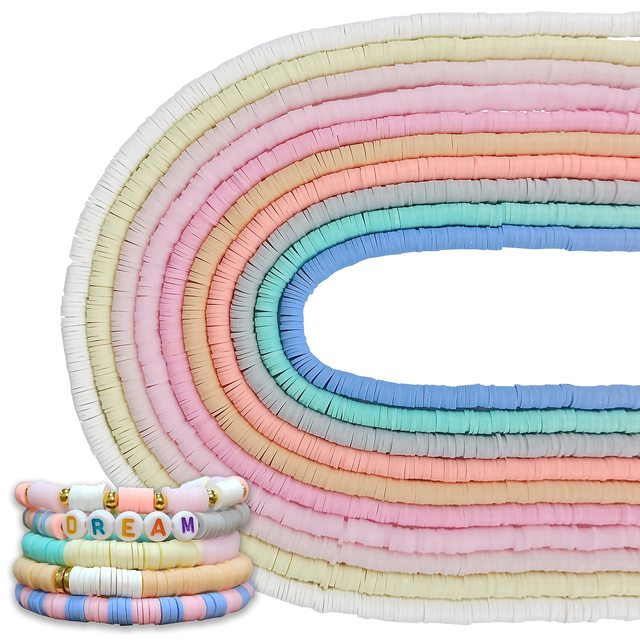Nahaufnahme von farbenfrohen Polymer-Ton Perlen; perfekt für DIY-Schmuck & Basteln.