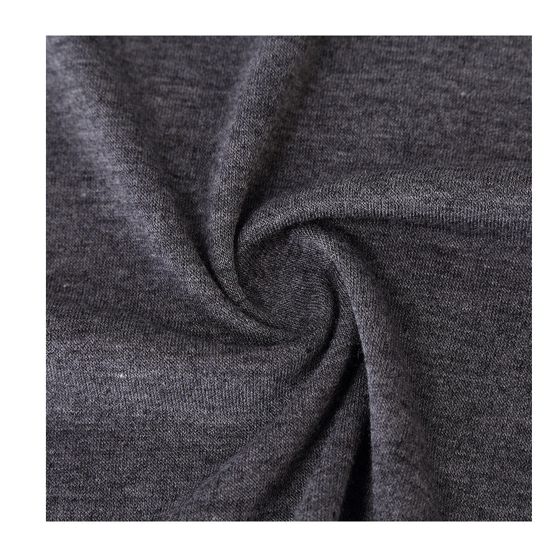 Hochwertiges Herren Henley Kurzarmshirt, Slim Fit mit Kontrast-Knopfleiste. Modernes Männer-Oberteil für jede Gelegenheit.