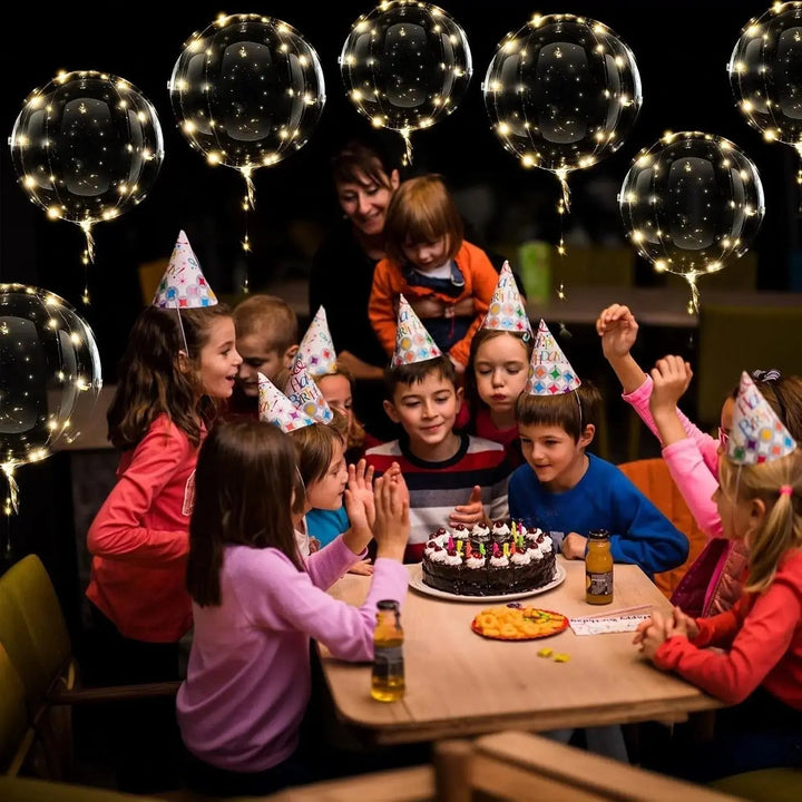 Leuchtende LED Luftballons im 10er Set. Perfekte Licht-Dekoration für unvergessliche Party-Atmosphäre.