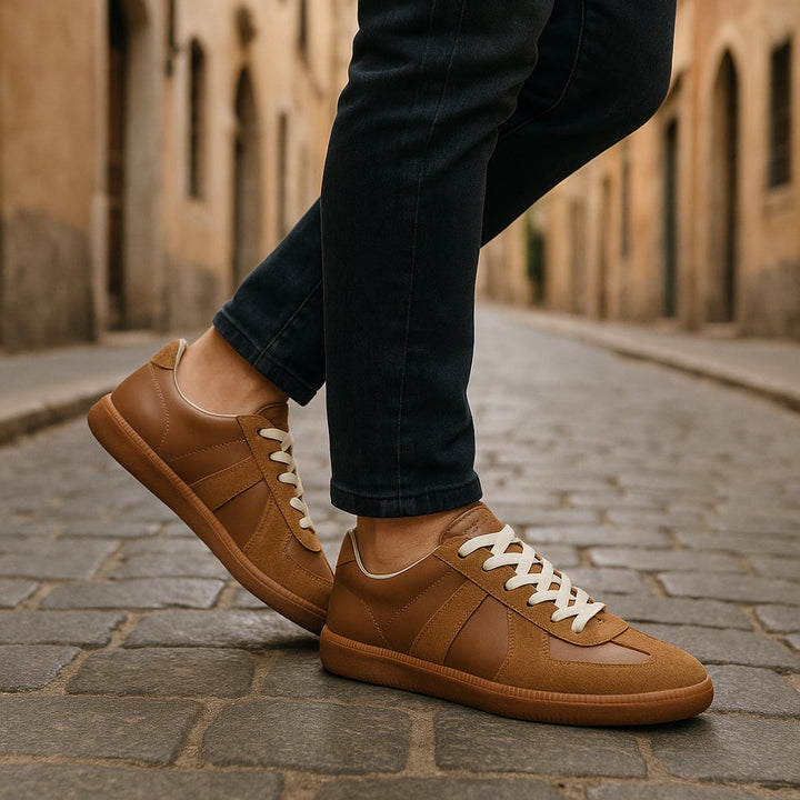 Klassische Herren-Sneakers: Schnürschuhe mit stilvollem Design und hohem Tragekomfort, ideal für Freizeit und Alltag.