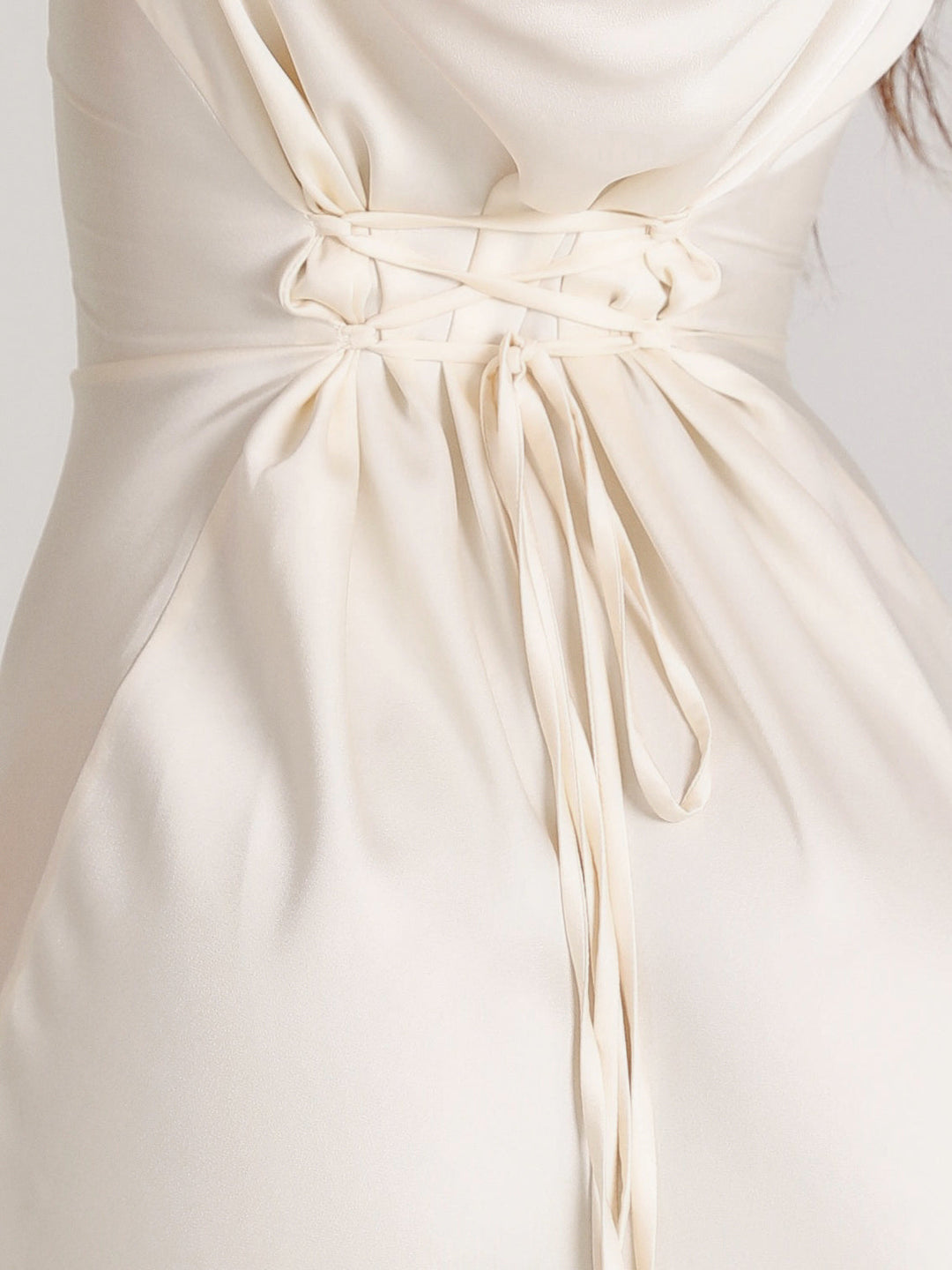 Vielseitiges Damen Langarm Maxikleid, A-Linie. Stilvoll für Herbst und Winter.