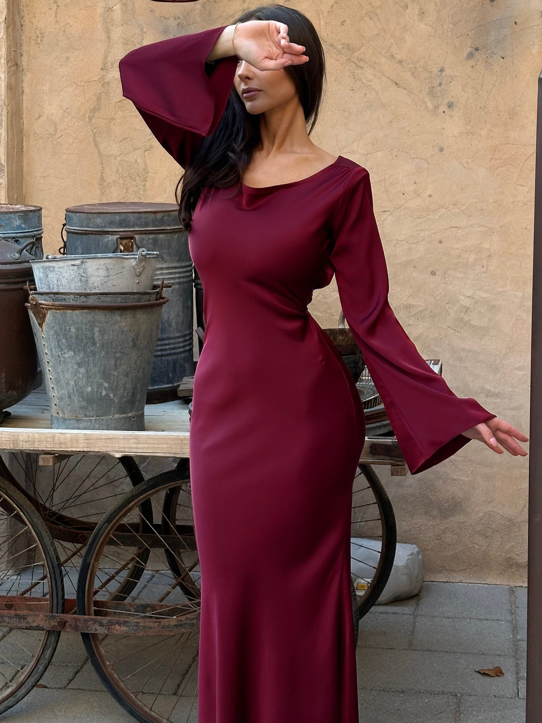 Komfortables & stilvolles Damen Langarm Maxikleid, A-Linie. Vielseitig für jede Frau.