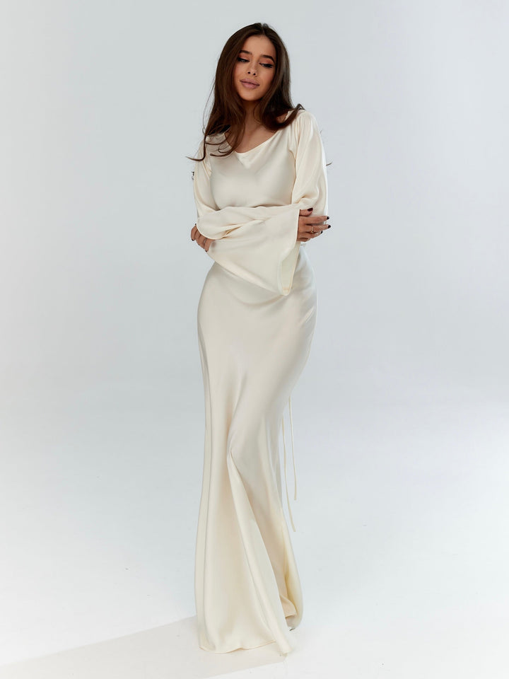 Elegantes Damen Langarm Maxikleid, einfarbig. Stilvoll & bequem für Herbst/Winter.