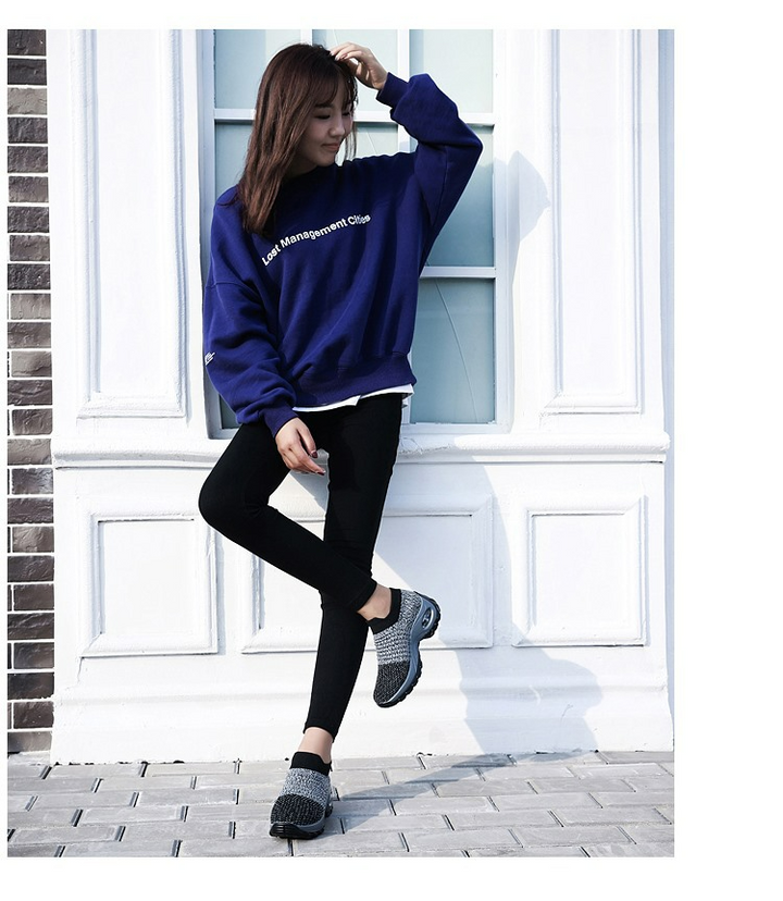 Komfortable Damen Laufschuhe im Slip-On Design. Luftgedämpfte Sneaker für Leichtigkeit und bequemes Gehen.
