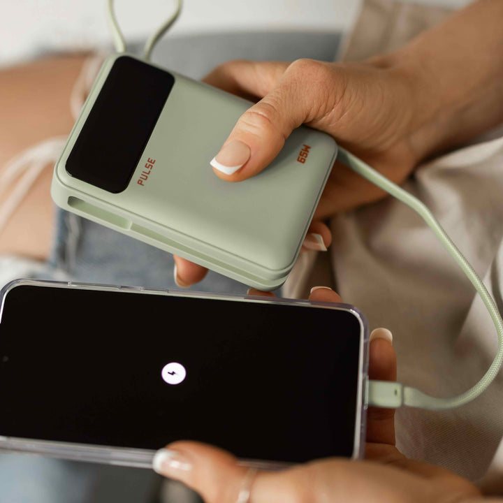 Nie wieder leere Akkus: 20000mAh Powerbank, 65W PD, USB-C für Smartphone, Tablet, Laptop.