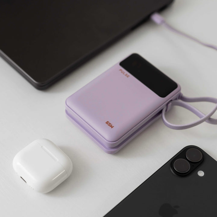 Kompaktes Universalladegerät 20000mAh, 65W Power Delivery USB-C für Reisen.