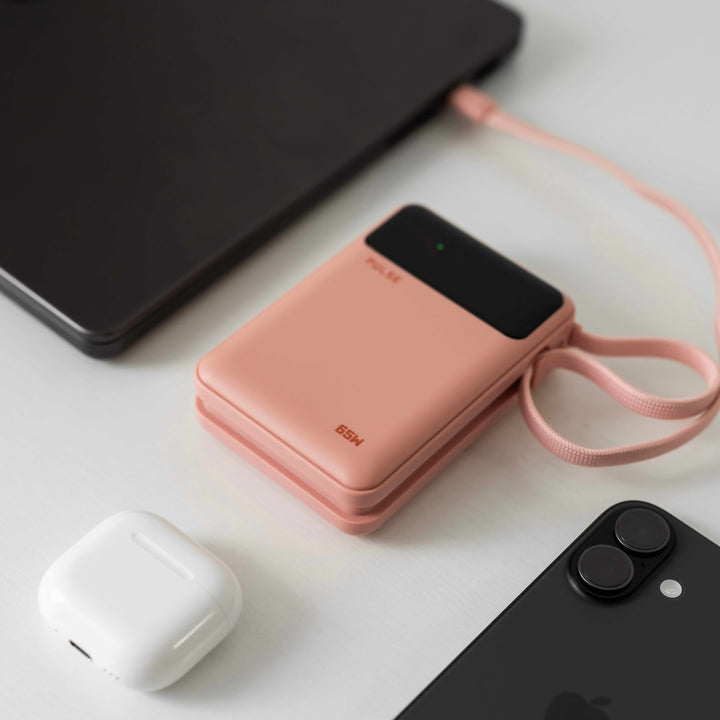 Laden Sie Ihr Tablet mit der 20000mAh Powerbank, 65W Power Delivery über USB-C.