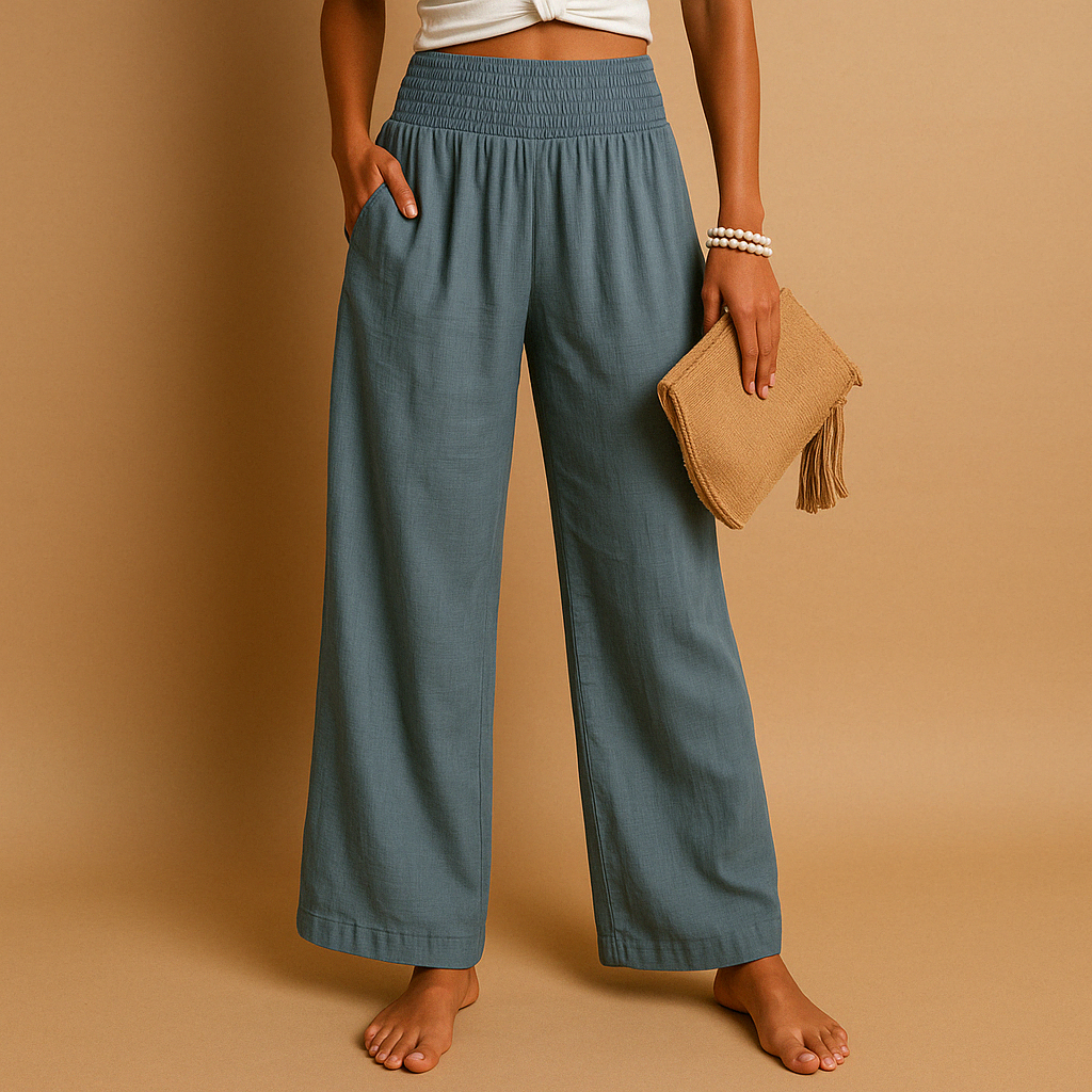 Stylische Urlaubshose für Damen, leichter Stoff, gerader Schnitt und elastischer Bund – ideal als Strandhose.