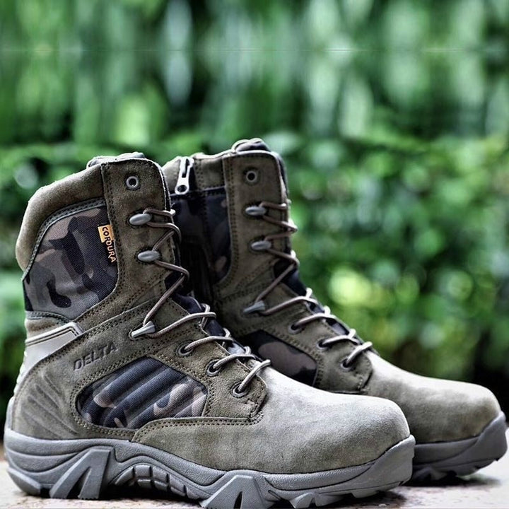 Bequeme Damen Combat Boots in Schwarz, knöchelhoch und strapazierfähig, perfekt für Herbst und Winter.