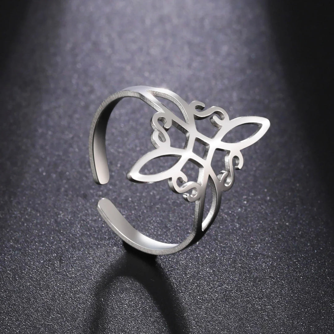 Verstellbarer Unisex Kreuzknoten-Ring, handgefertigt, symbolisiert Stärke & spirituellen Frieden.