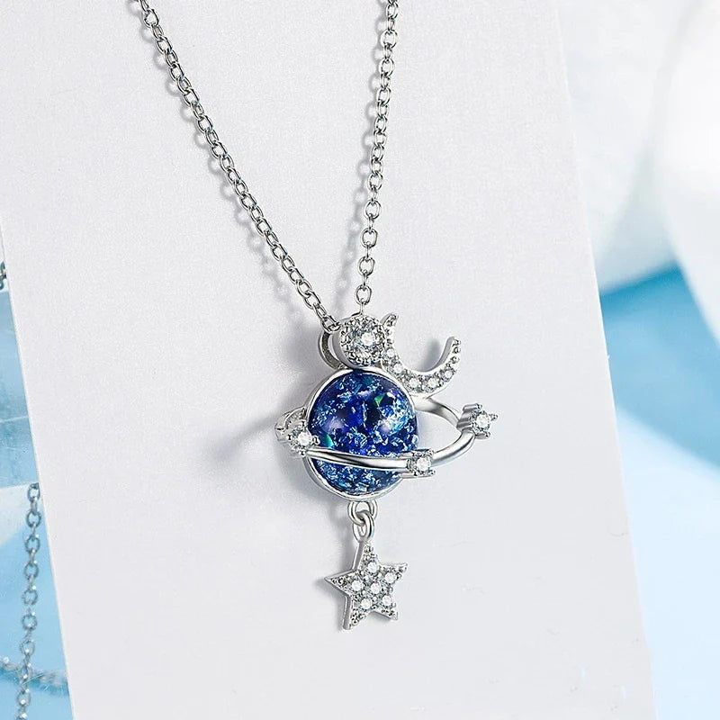 Zarte Sterlingsilber Mädchenkette "Unendliche Liebe", ideales Tochtergeschenk. Funkelnder Sternenschmuck.