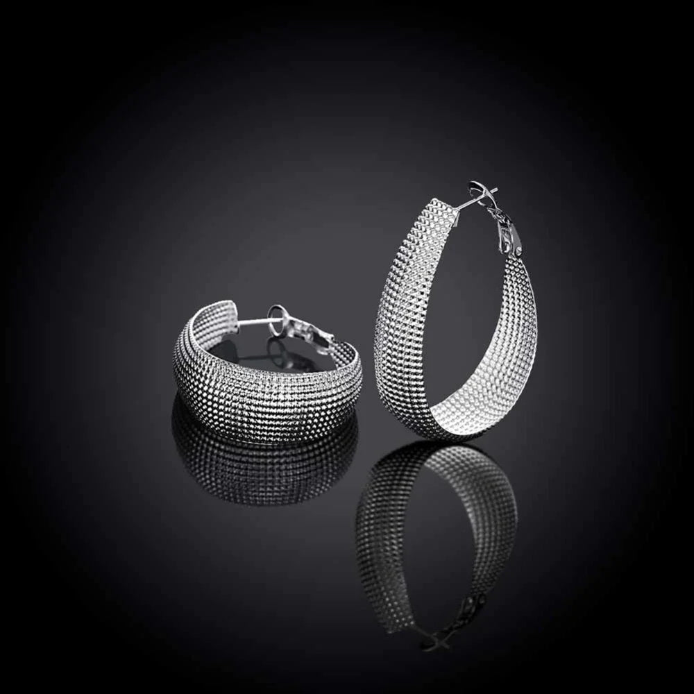 Hypoallergene Damen-Ohrringe aus Sterlingsilber, runde Creolen für sensible Ohren.