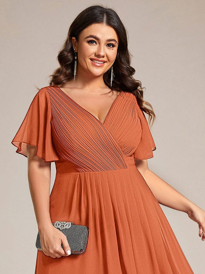 Chices Champagnerfarbenes Vokuhila Festkleid für Damen. Midi-Länge, Kurzarm, A-Linie, perfekt für Hochzeiten.