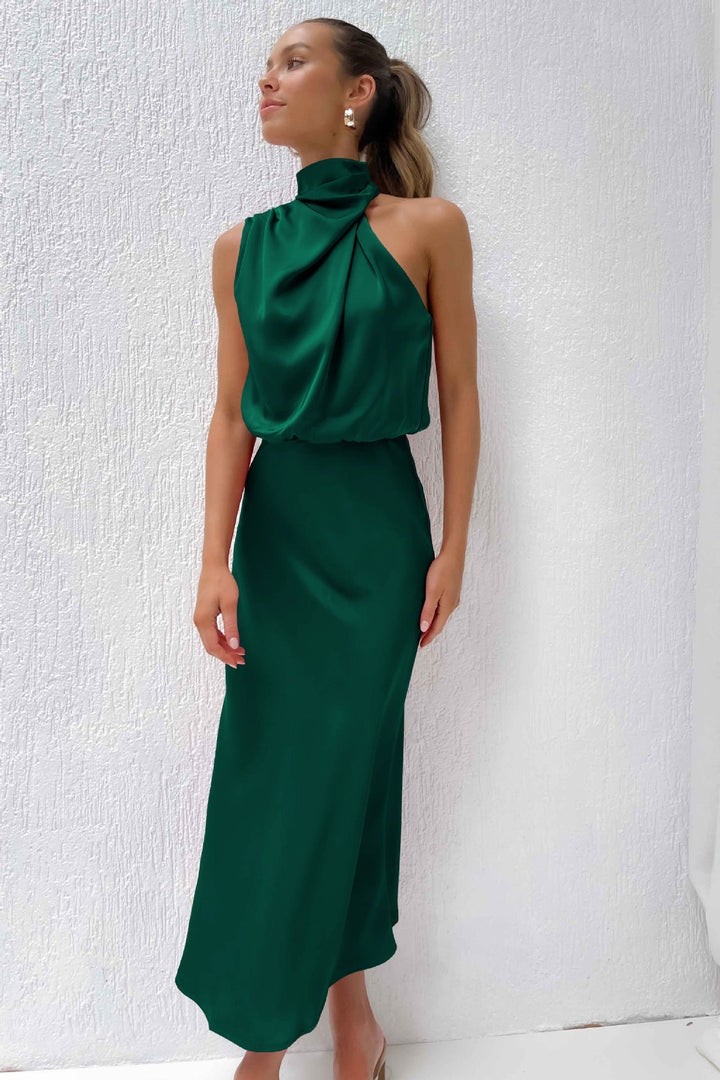 Elegantes, langes Damen Halterneck Kleid, ideales Abendkleid für Hochzeitsgäste.